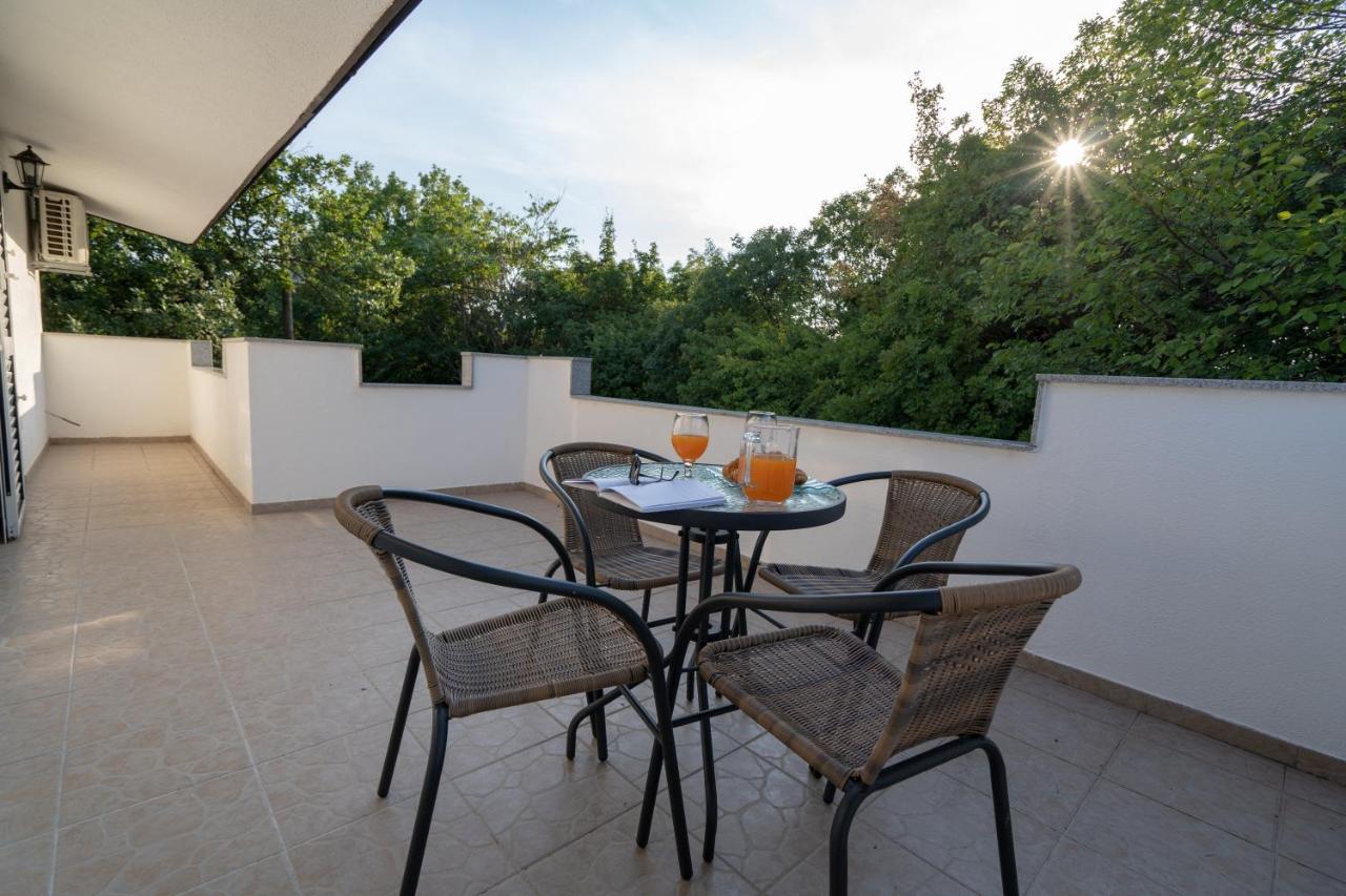Apartman Marija Imotski Bagian luar foto