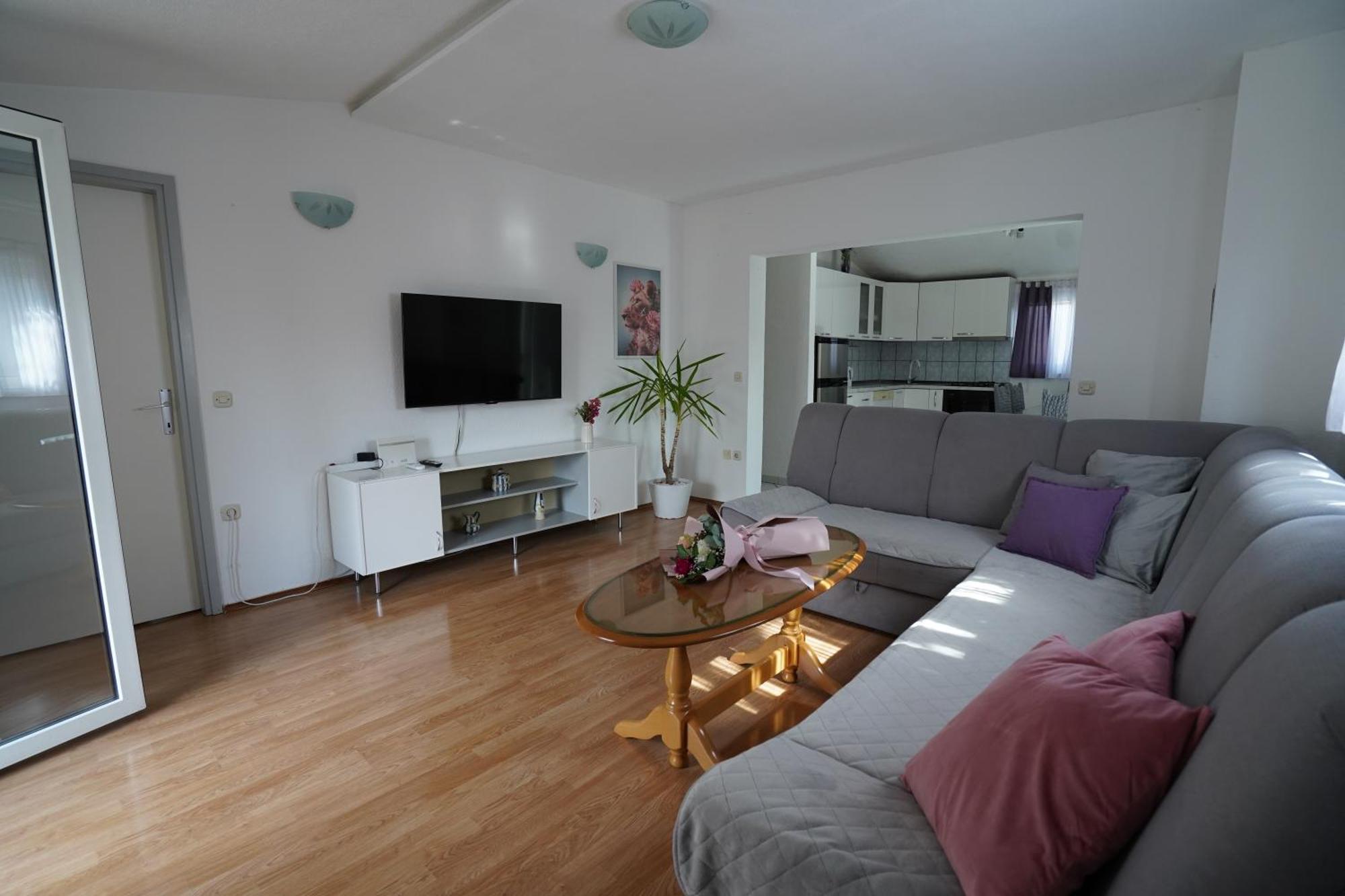Apartman Marija Imotski Bagian luar foto