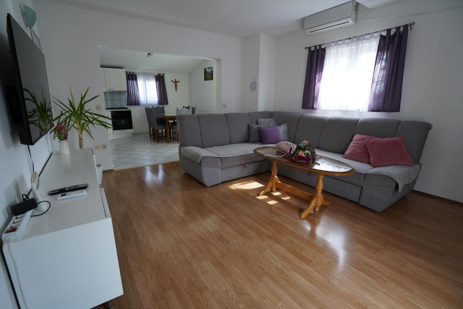 Apartman Marija Imotski Bagian luar foto